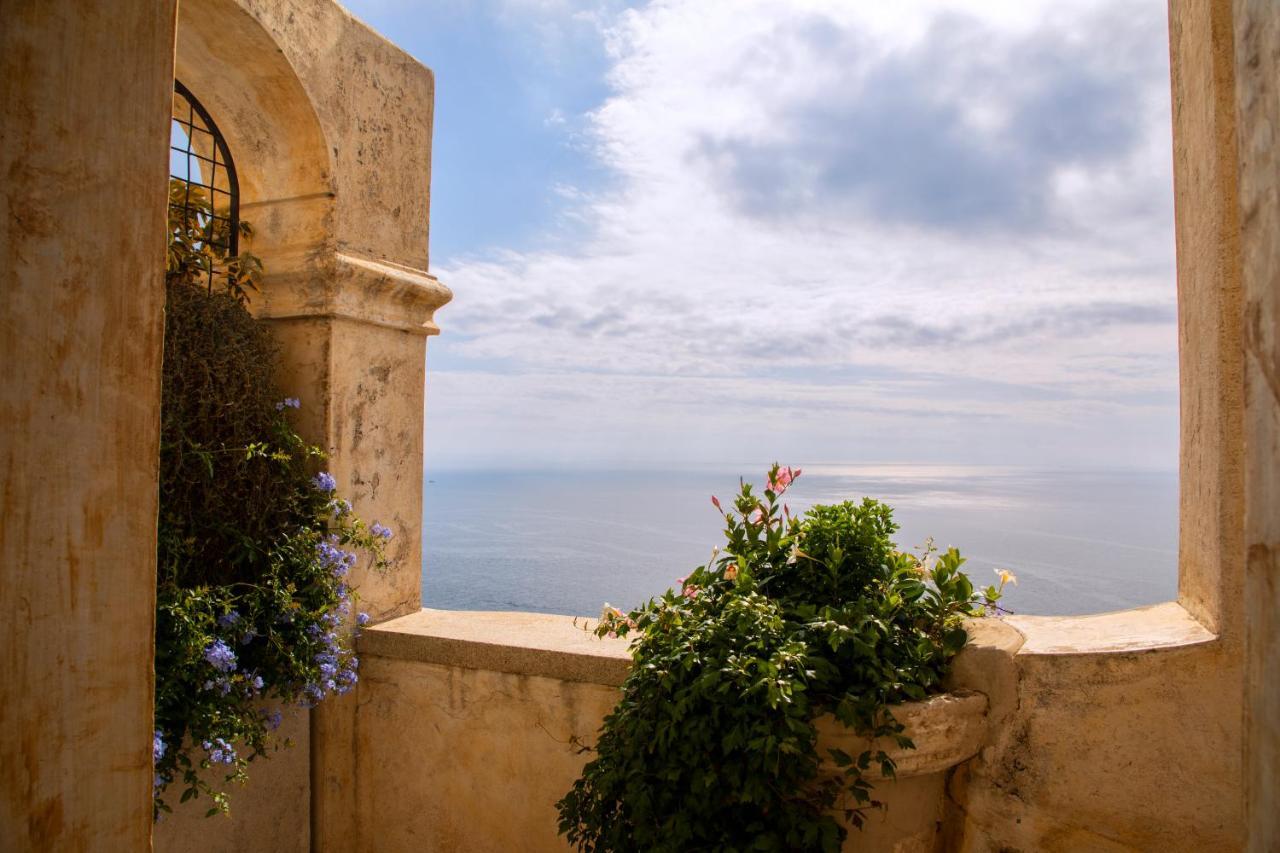 Monastero Santa Rosa Hotel & Spa Conca dei Marini Luaran gambar